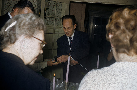 05_1957_008