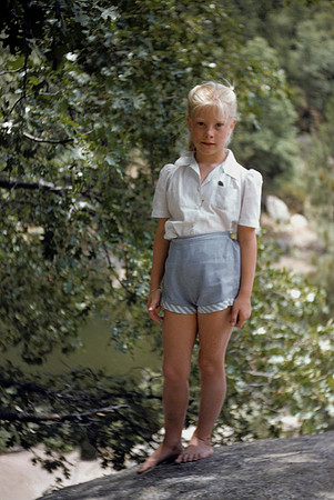 06_1956_019