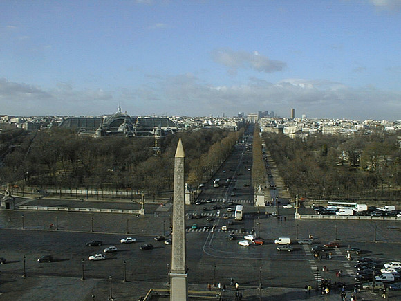 Paris-225