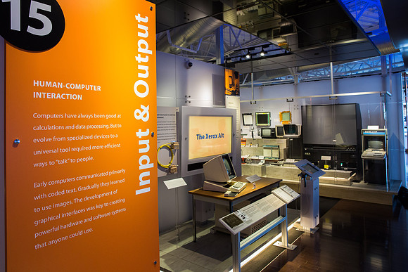 Audio Tour -100