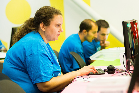 DCB 092615-064