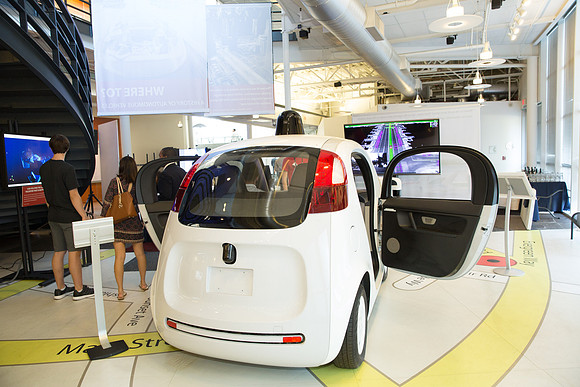 GCar-010
