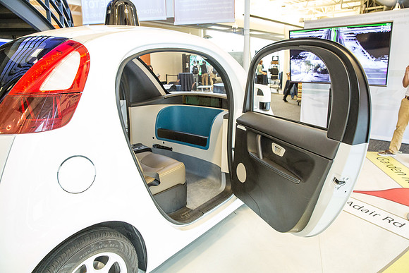 GCar-015