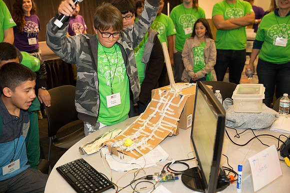 DCB26Mar-112