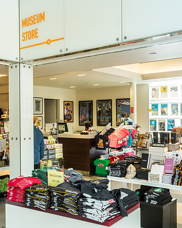 CHM Store-001