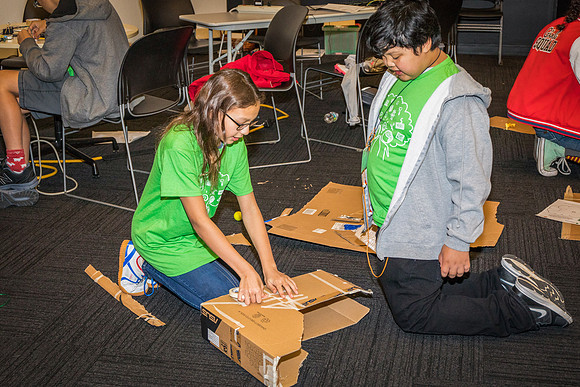 DCB_Nov12_080