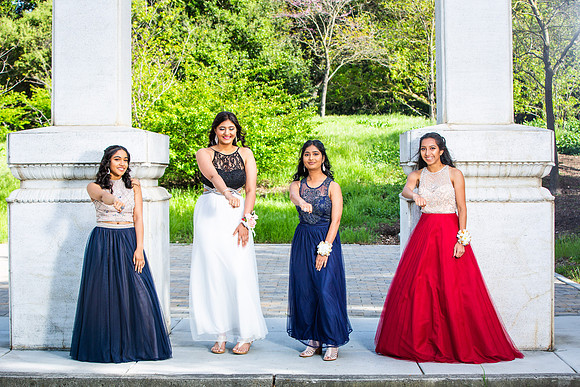 Prom-043