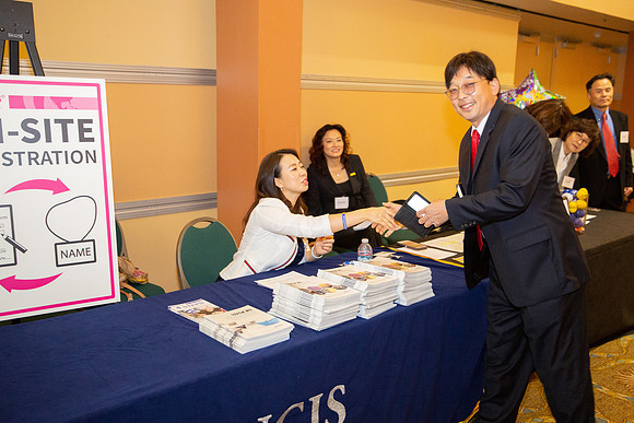 Syncis-226