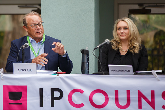 IP2021-215